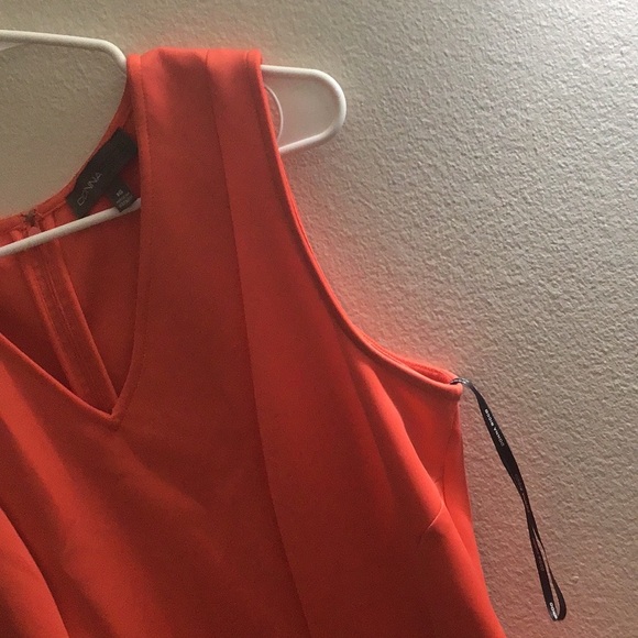 Dress - Picture 2 of 7